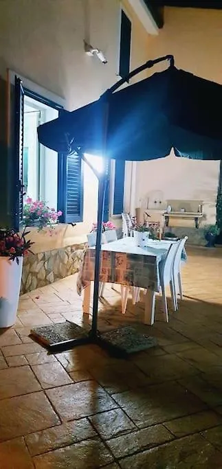 Guest house Casa Vacanze Oasi Verde Hotel Mandra Capreria Italy