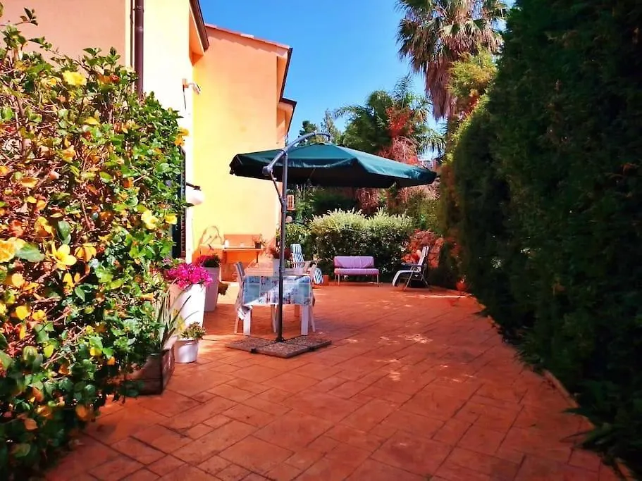 Casa Vacanze Oasi Verde Hotel Mandra Capreria Guest house