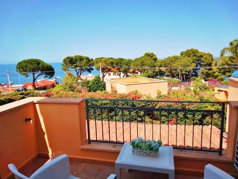 Guest house Casa Vacanze Oasi Verde Hotel Mandra Capreria Italy