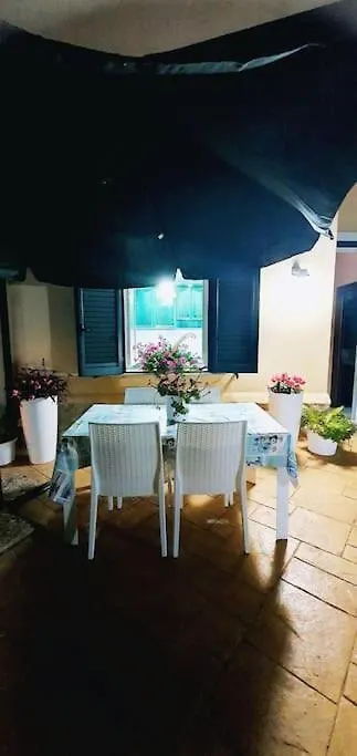 Casa Vacanze Oasi Verde Hotel Mandra Capreria 0*,